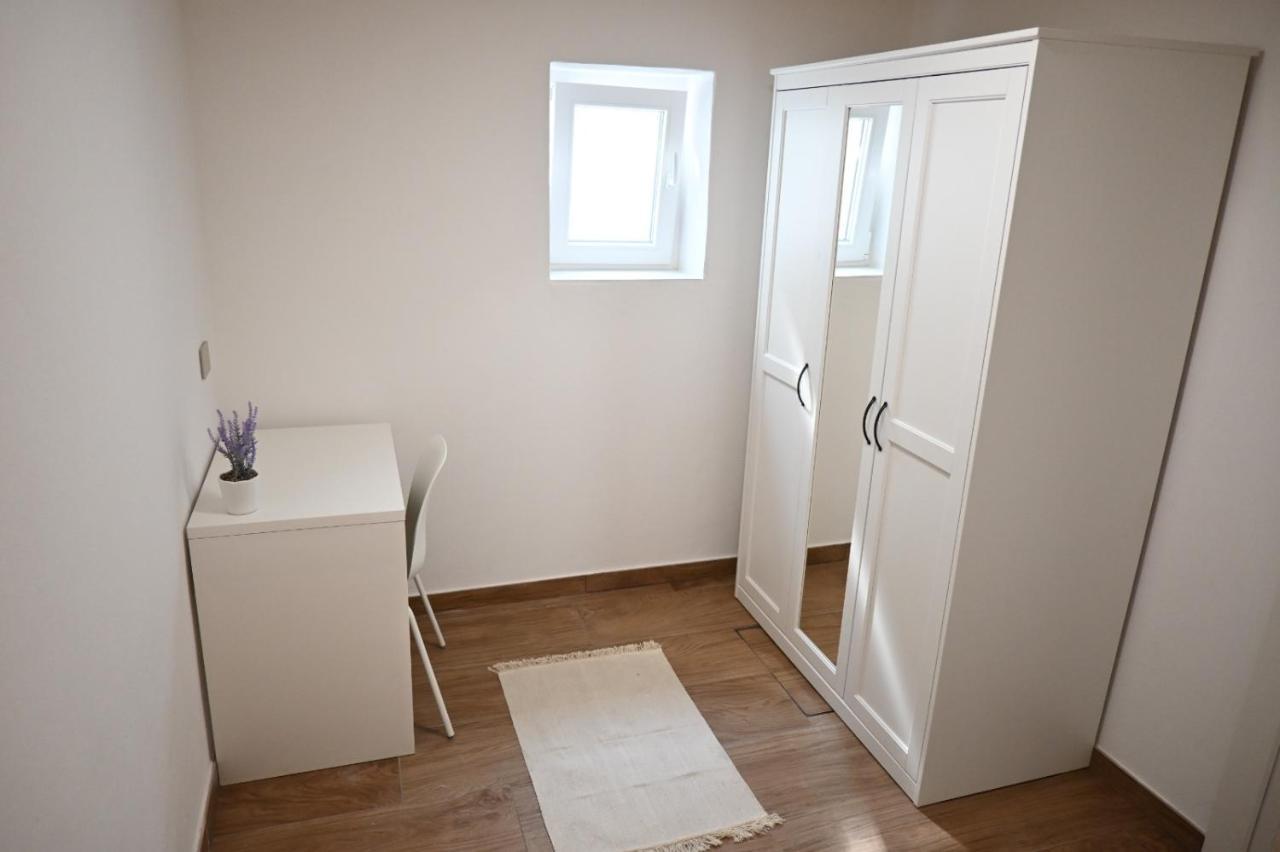 Garofoli Apartments San Giovanni Lupatoto Eksteriør billede